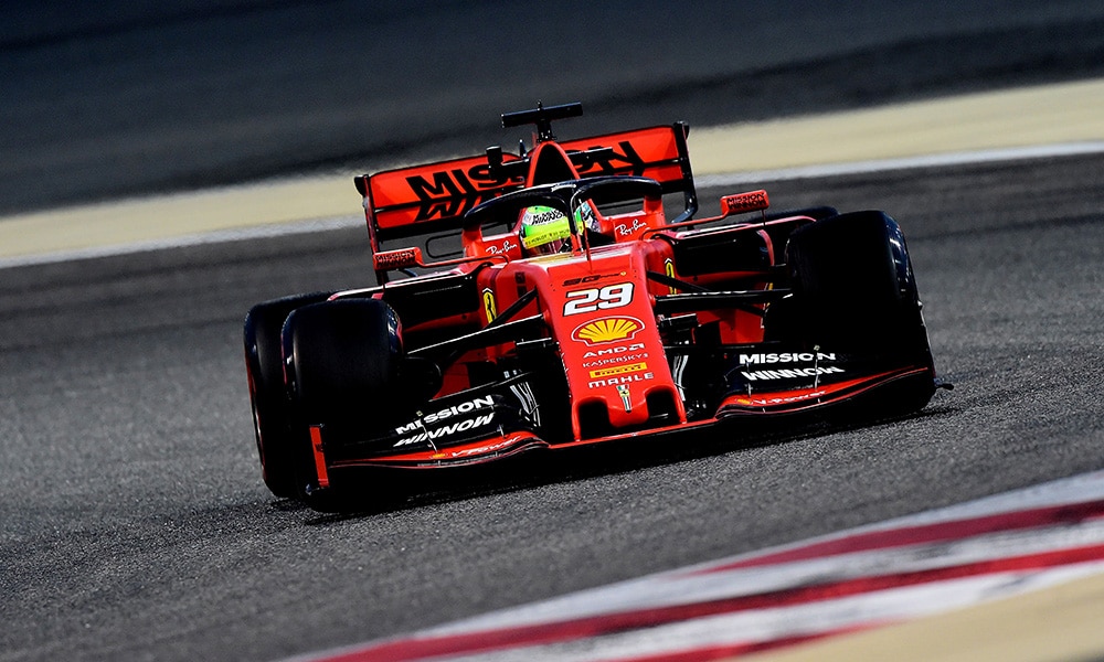 Mick Schumacher 2019 Bahrajn Testy Pirelli F1 Ferrari