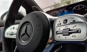 Mercedes CLA 220 kierownica przyciski