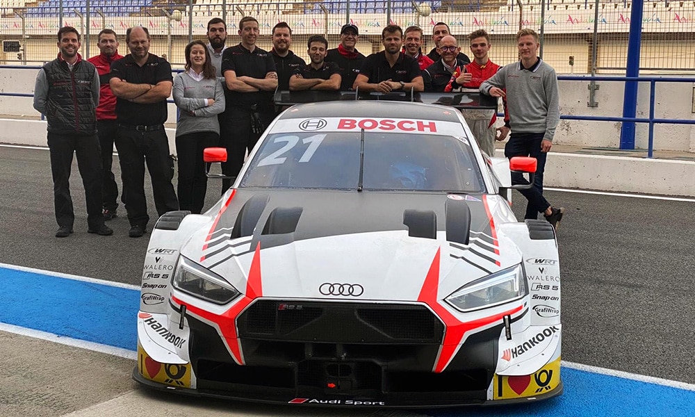 Robin Rogalski i ekipa WRT Audi Sport podczas testów Rookie DTM 2019