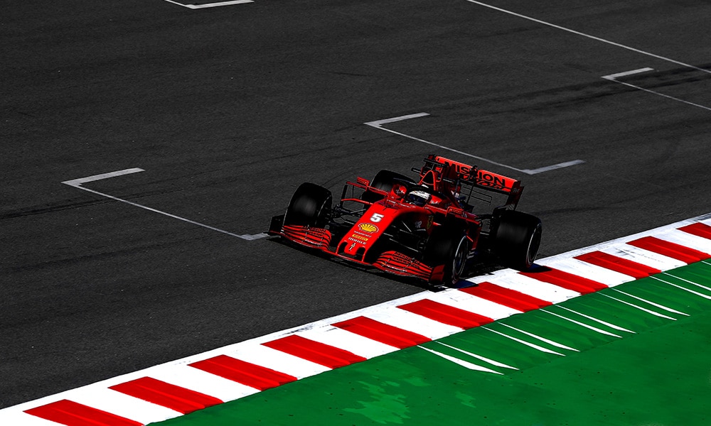 Sebastian Vettel SF1000 Ferrari druga tura testów