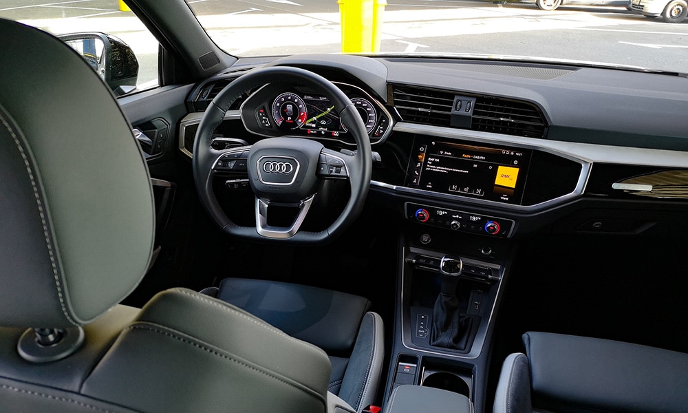 wnętrze Audi Q3 Sportback
