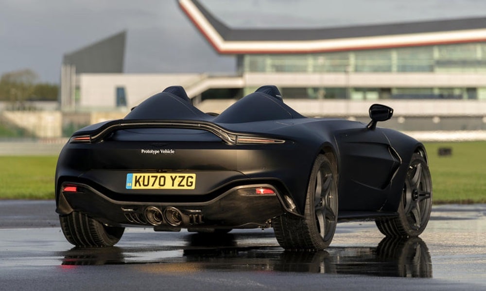 Aston Martin V12 Speedster