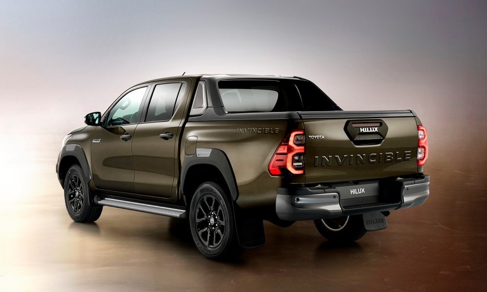 Toyota Hilux Invincible