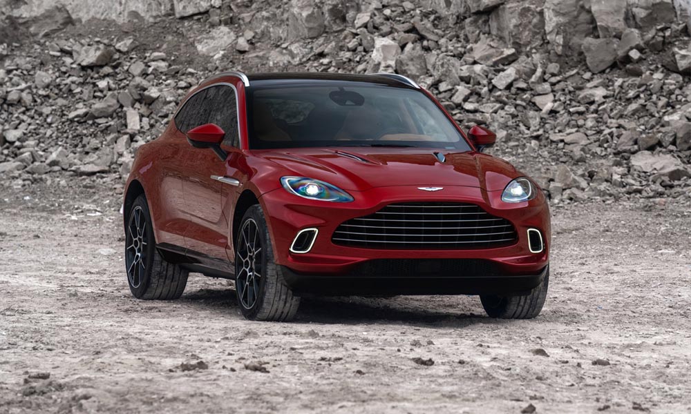 aston martin dbx 2019