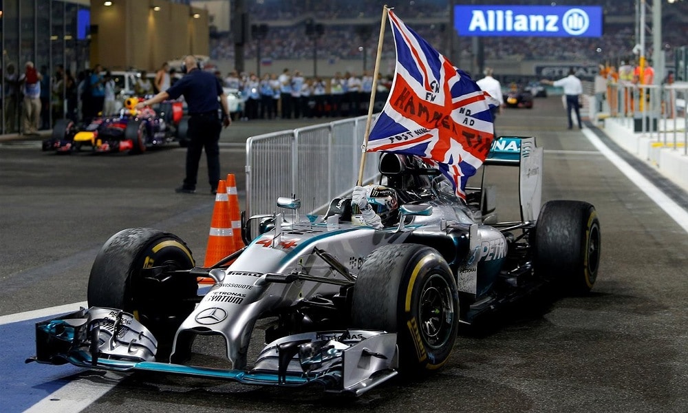 Lewis Hamilton pierwsze mistrzostwo w bolidzie Mercedesa Abu Dhabi