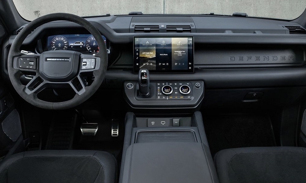 Nowy Land Rover Defender V8