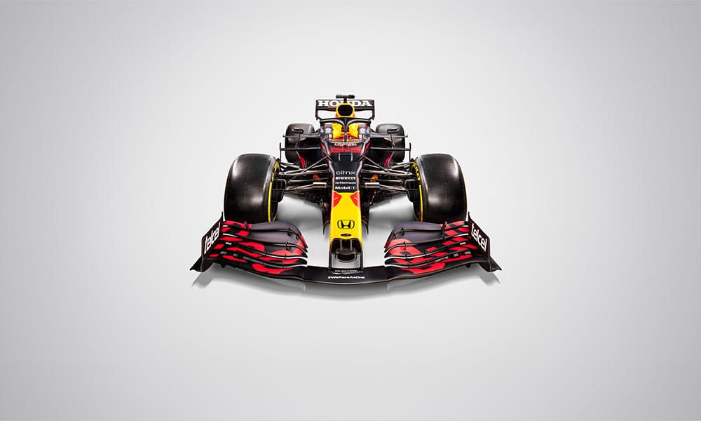 Red Bull RB16 przód
