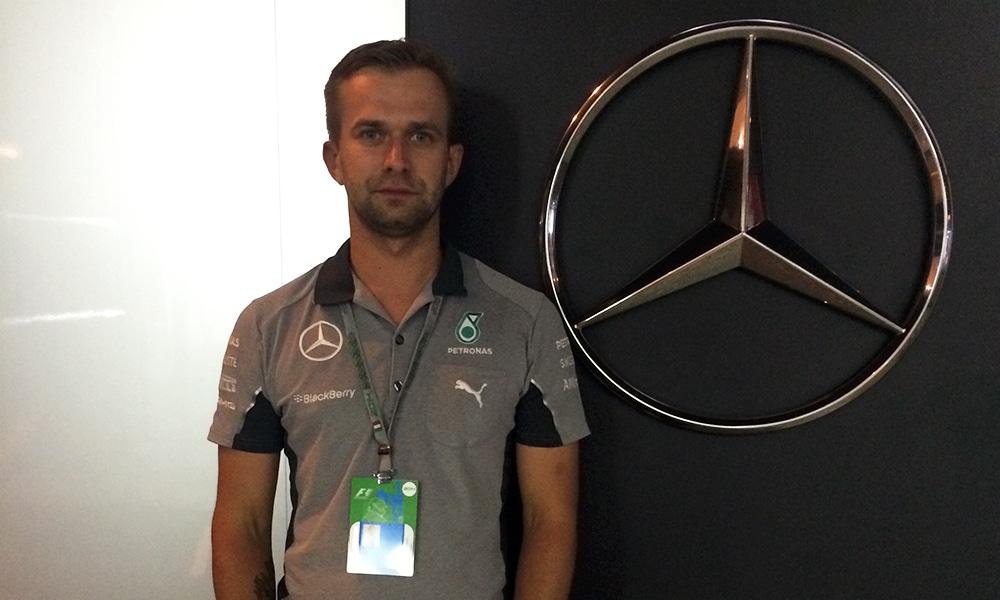 Michał Ścigałą Polak w Mercedesie 2014 2015