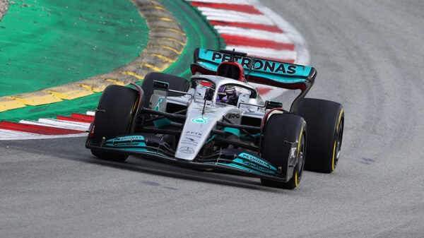 Lewis Hamilton 3 dzień testy f1 2022 barcelona najszybszy wyniki analiza