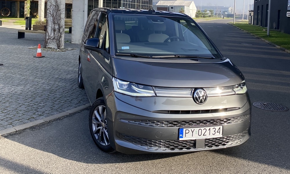 VW Multivan - przód
