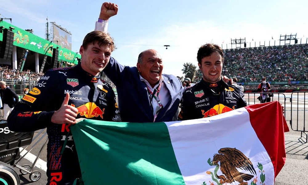 Ojciec Perez i Red Bull