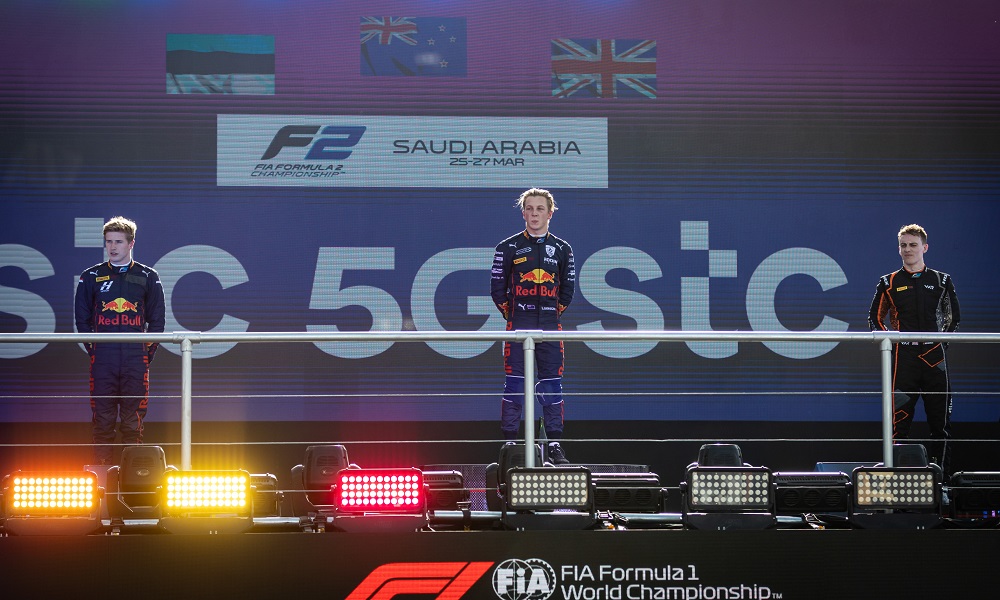 Juri Vips na podium w Arabii Saudyjskiej