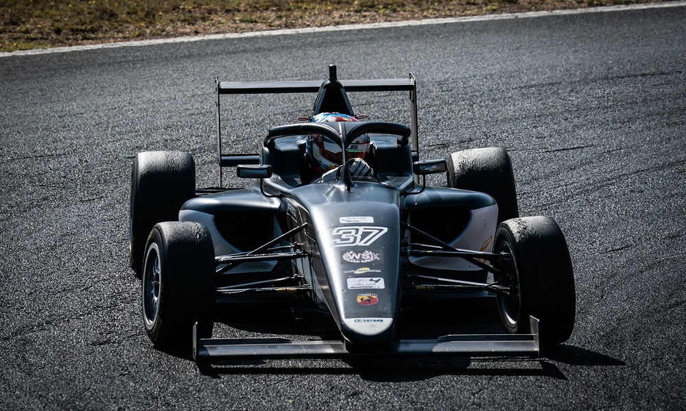 Kacper Sztuka treningi FWS Jerez