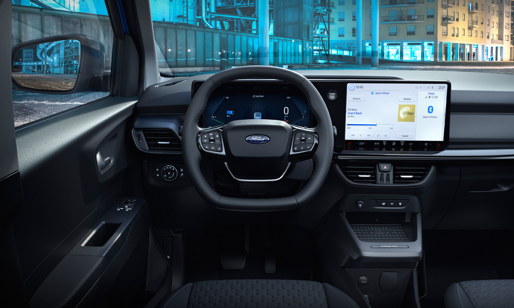 ford e-transit courier wnętrze