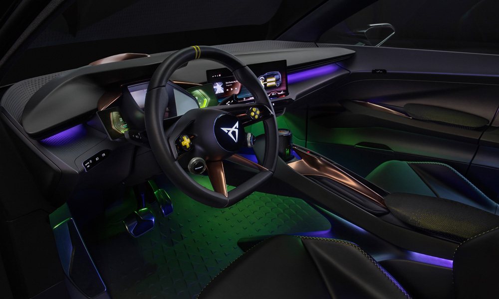 cupra raval wnętrze