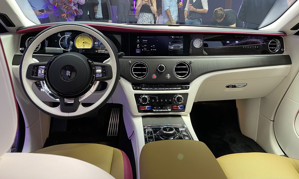 Rolls-Royce Spectre deska rozdzielcza