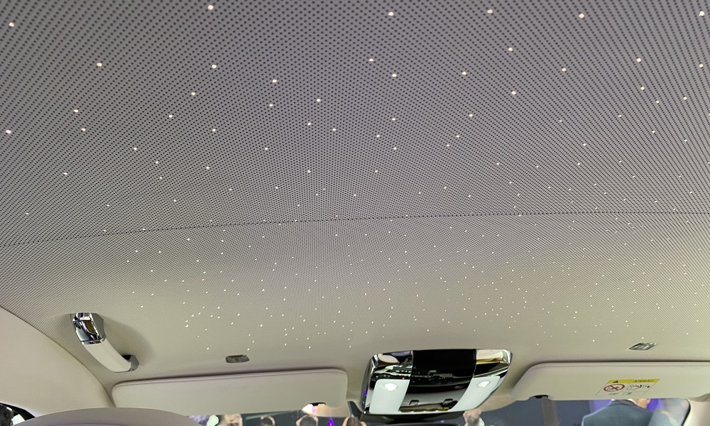 podsufitka w Spectre