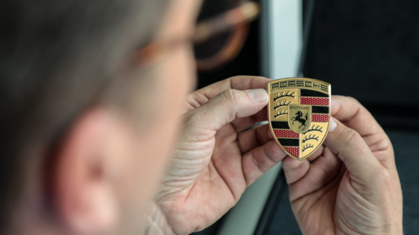 Porsche nowe logo