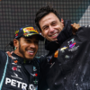 Lewis Hamilton i Toto Wolff kontrakt negocjacje