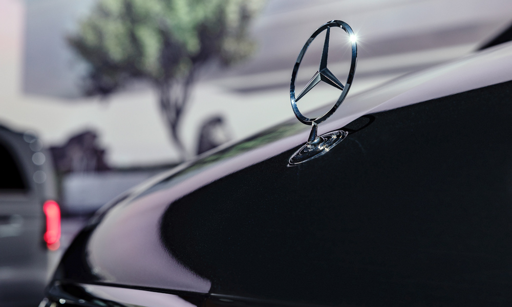 mercedes klasa v emblemat lifting 2024