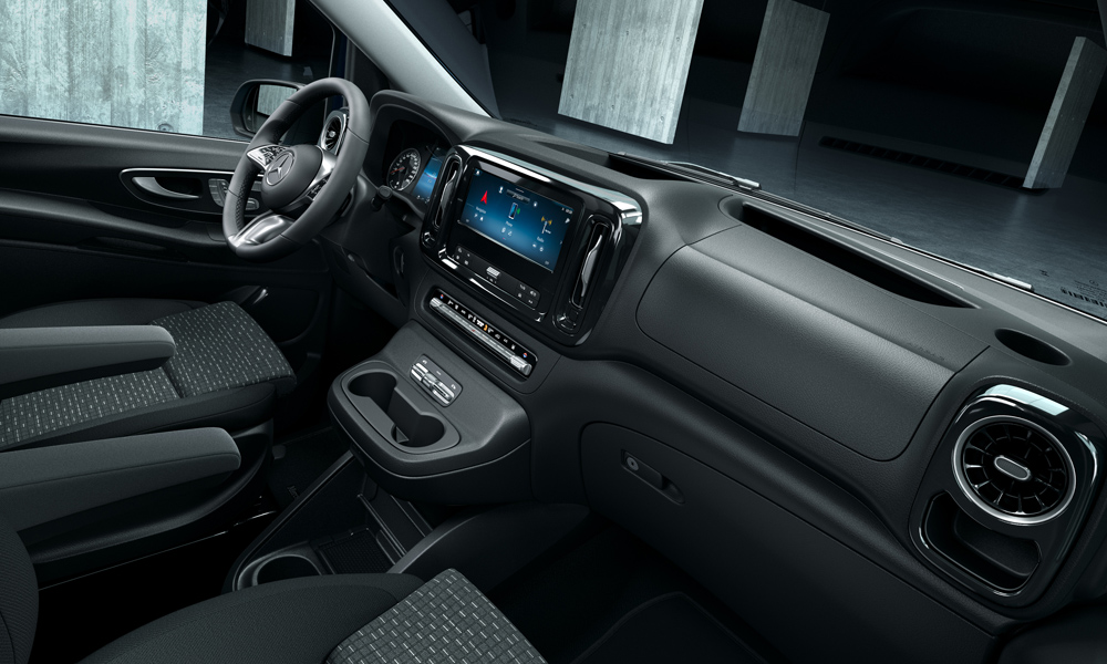 mercedes vito wnętrze lifting 2024