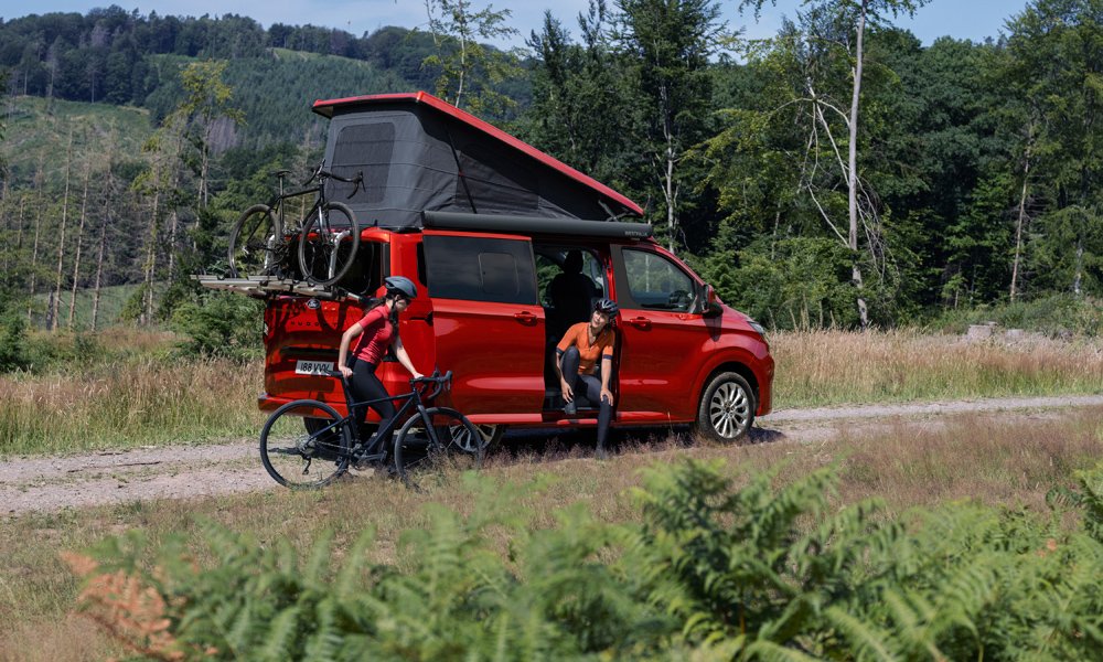 nowy ford transit custom nugget 2024