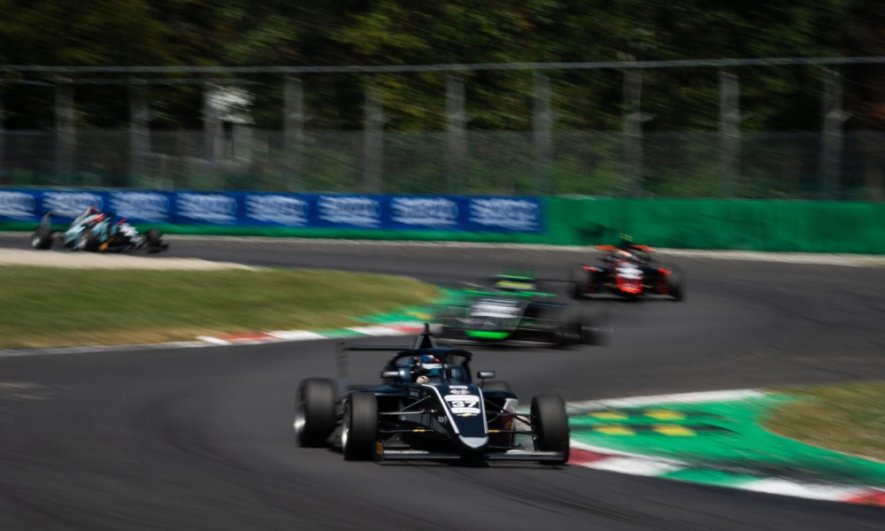 Kacper Sztuka Monza 2023