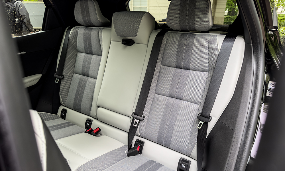 tylna kanapa scenica