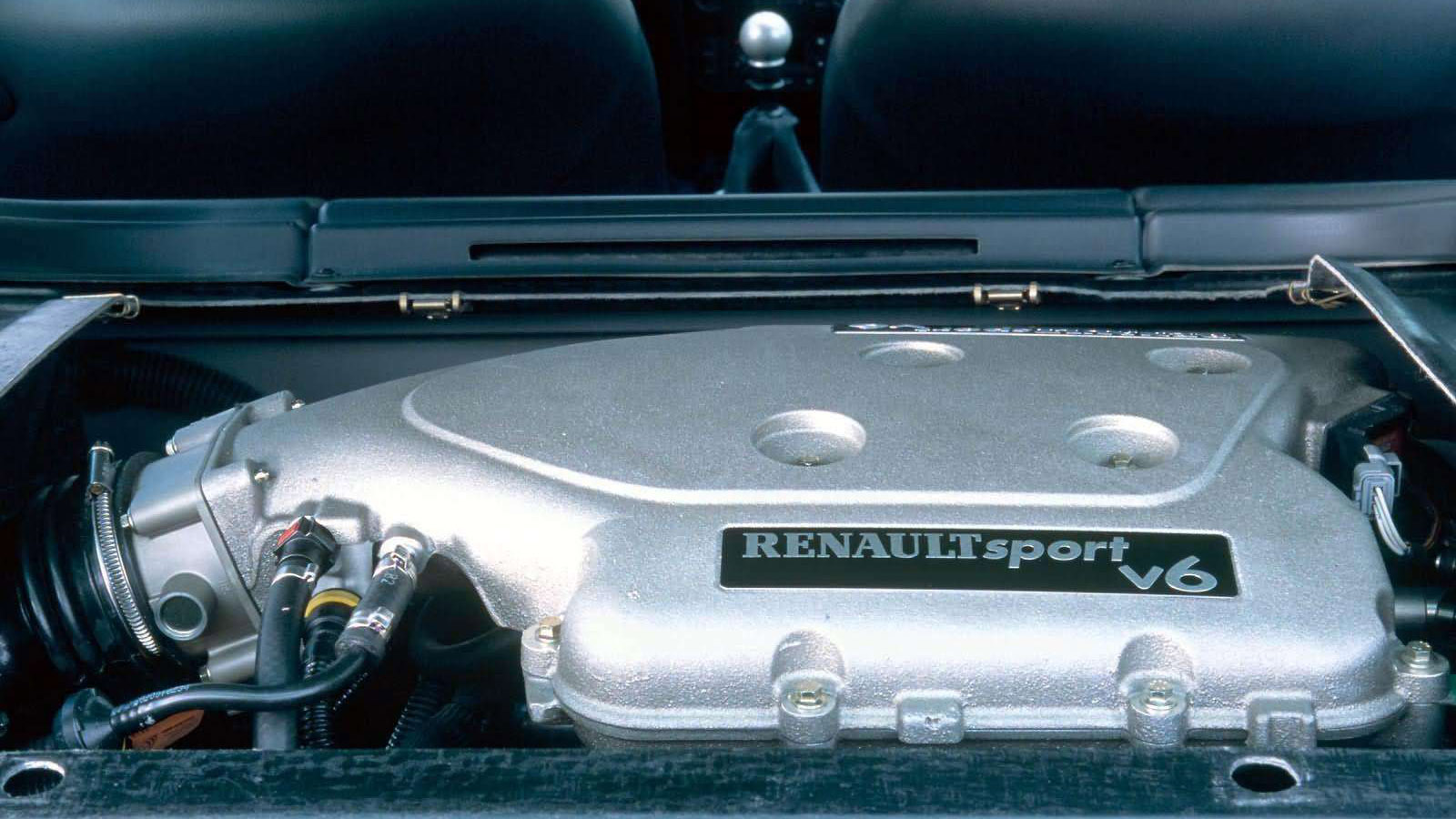 renault clio v6 silnik