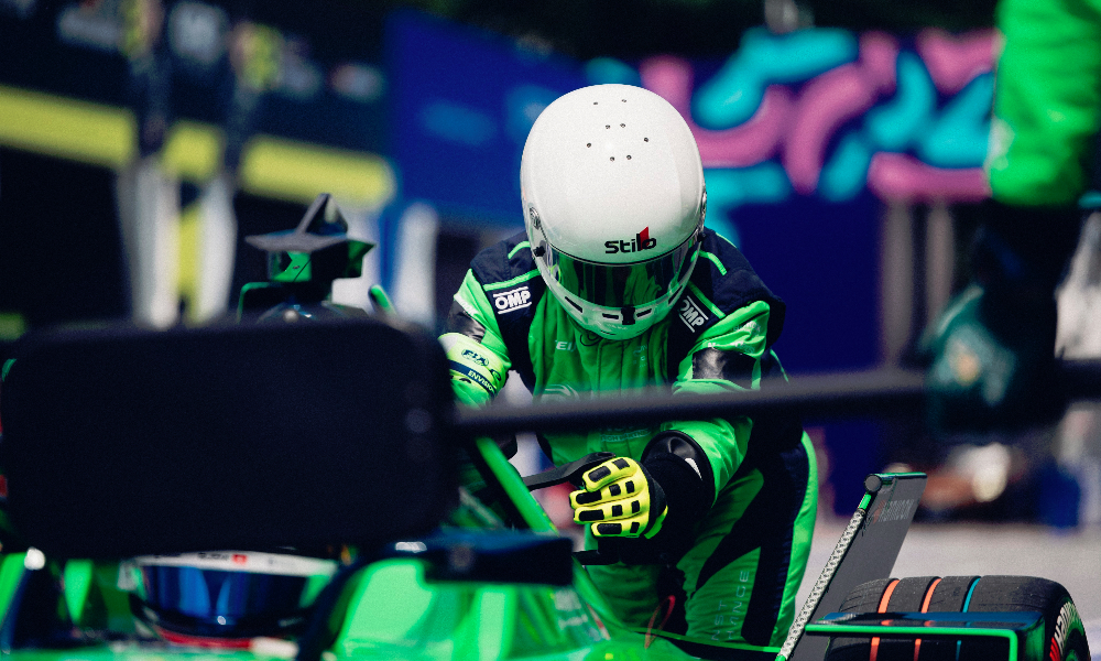 Envision Racing Pit Stop 1