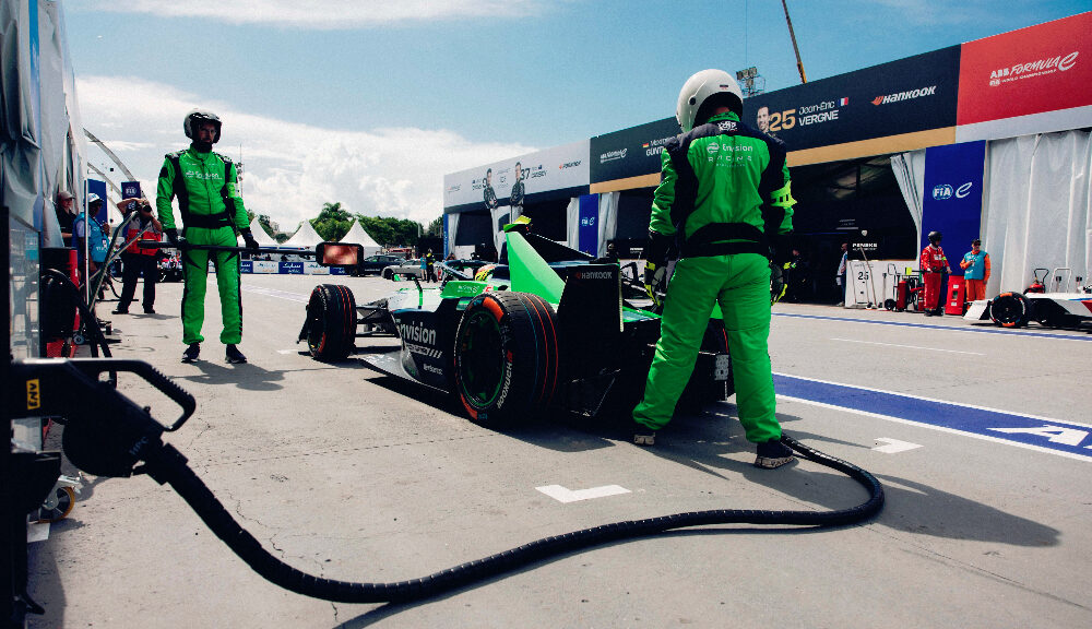 Envision Racing Pit Stop 3