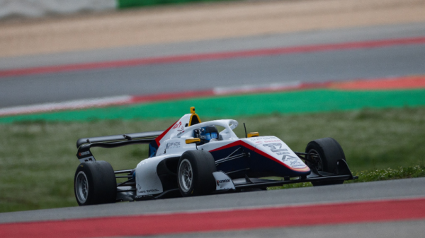 Kacper Sztuka E3 Portimao 2025