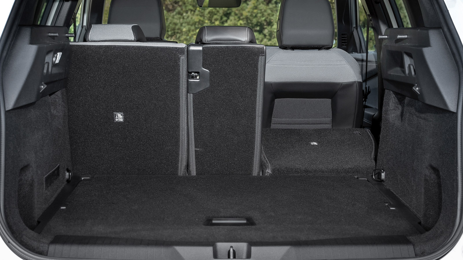 nowy opel grandland bagażnik