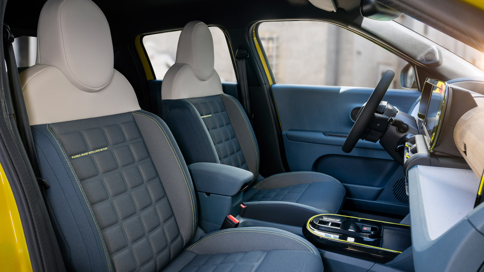 fiat grande panda wnętrze