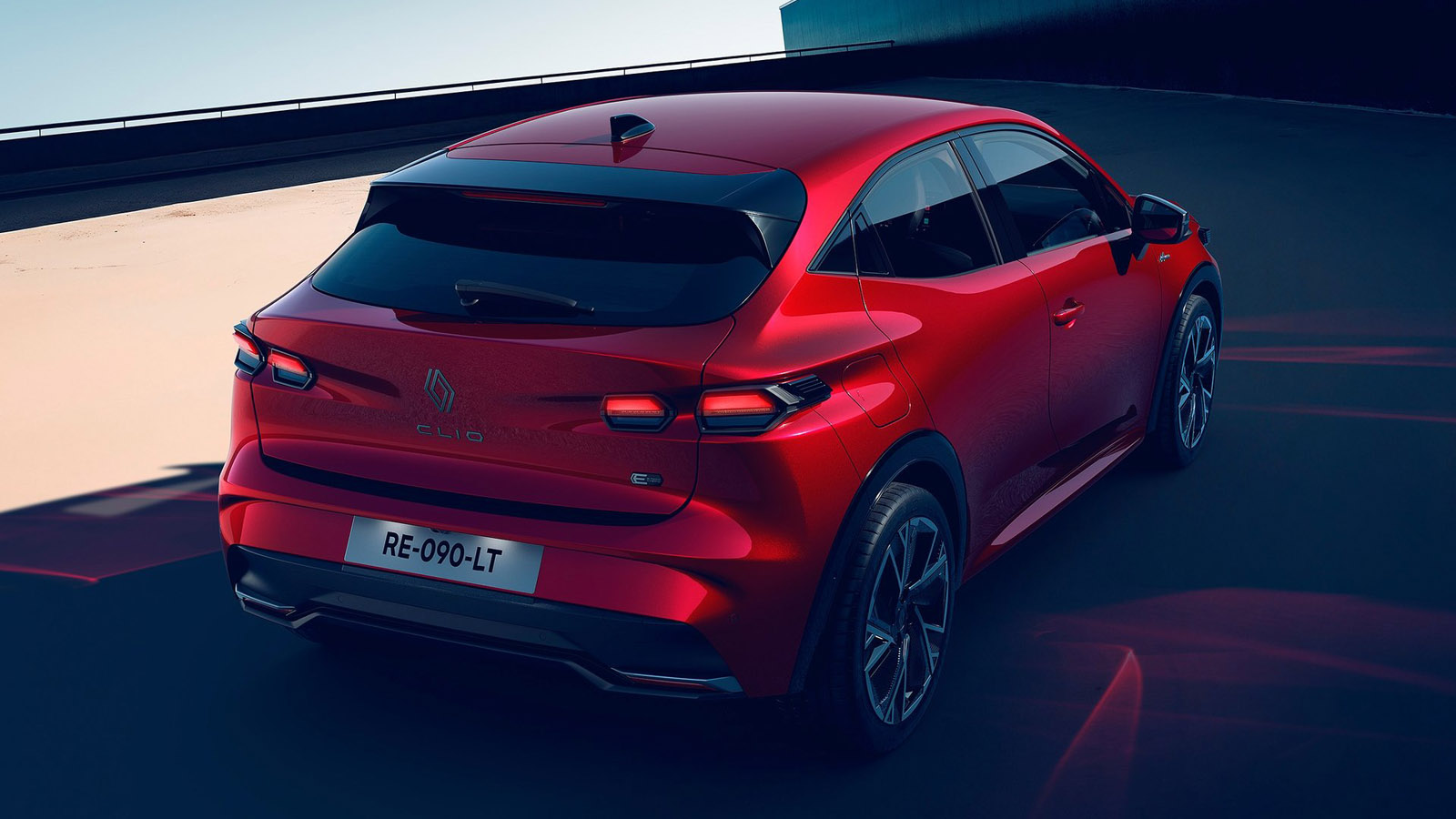 nowe renault clio tył