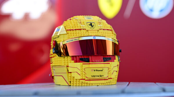 kask lego lewis hamilton
