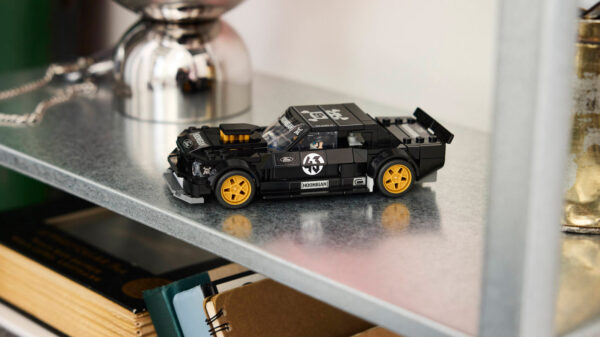 lego hoonicorn