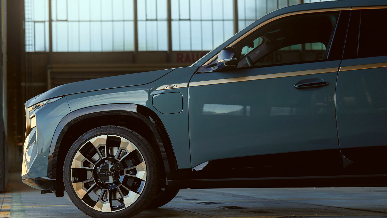 bmw xm