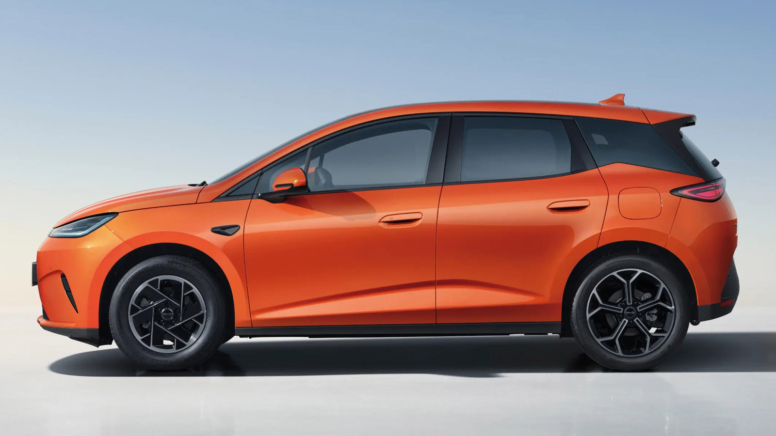 byd dolphin g dm-i