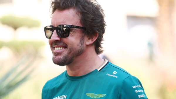 fernando alonso aston martin