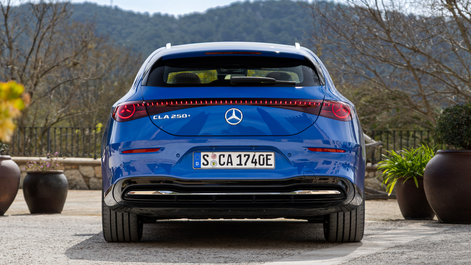 mercedes cla shooting brake eq