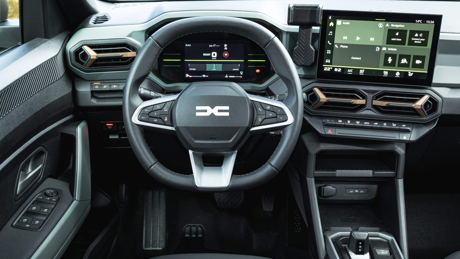 dacia duster tribrid wnętrze