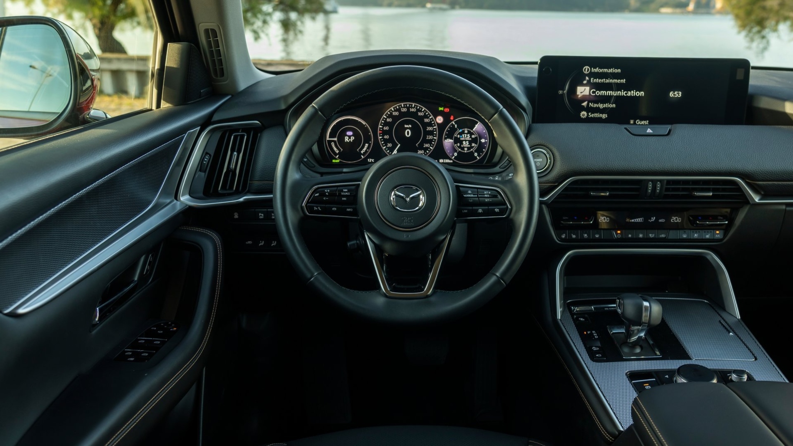 mazda cx-60 wnętrze