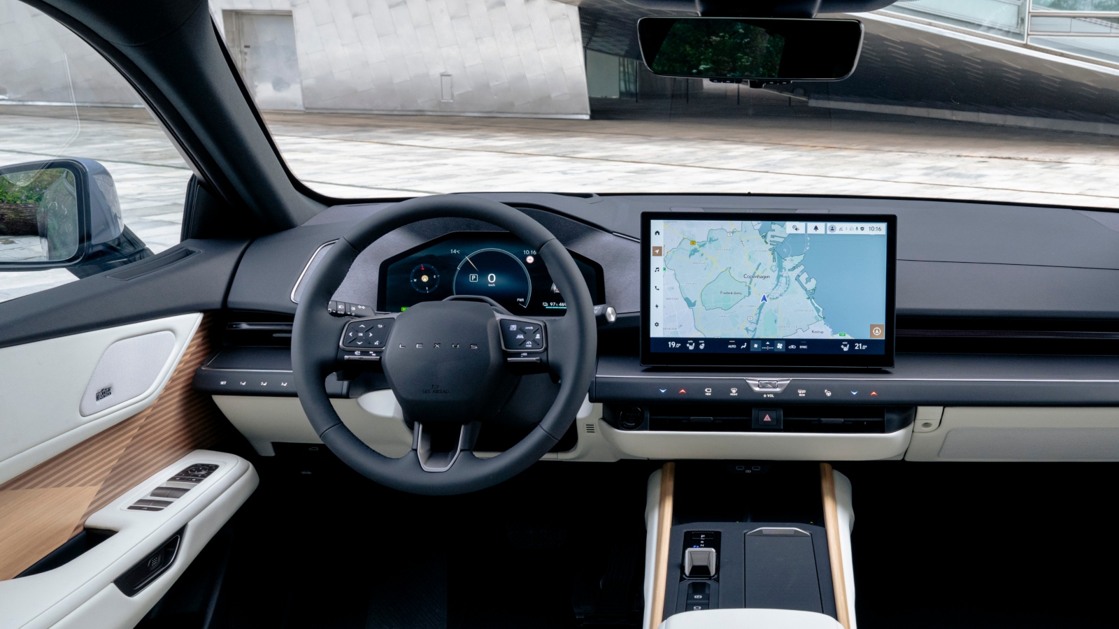 nowy lexus es wnętrze