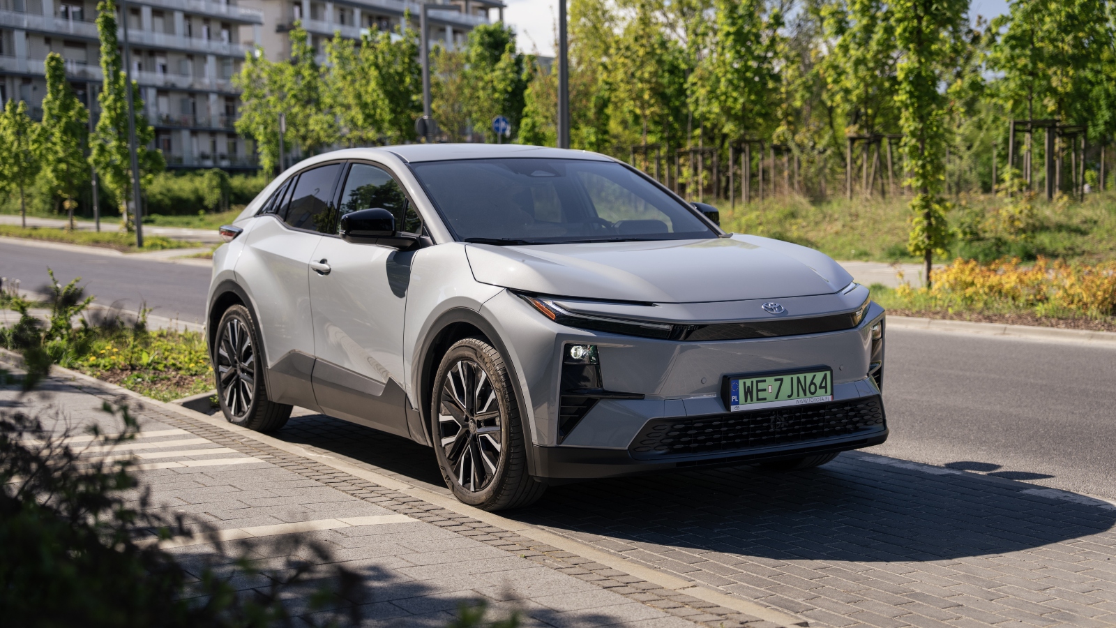 toyota c-hr+